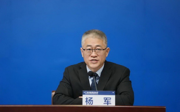 聚享游(中国)：保障抗疫药品24小时生产，四家连锁药店全力保供